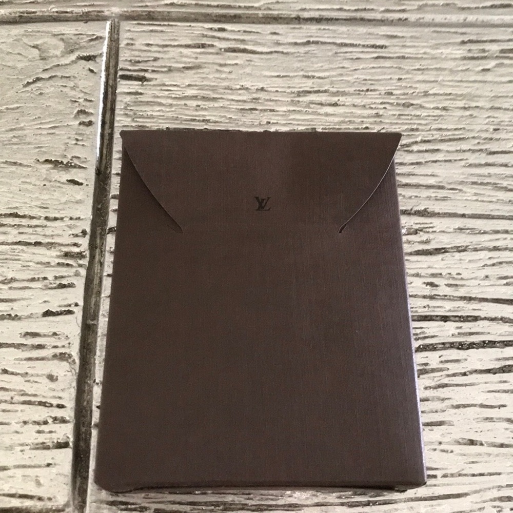 Louis Vuitton xtra mans sneaker shoelaces